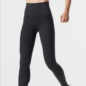 Blanqi hipster contour leggings sport support